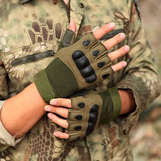 Tactical Half Finger Gloves – Hard Knuckle Sports & Outdoor Gym Gloves | Hiking, Cycling, Boxing, Motorcycle Riding, Shooting | Green